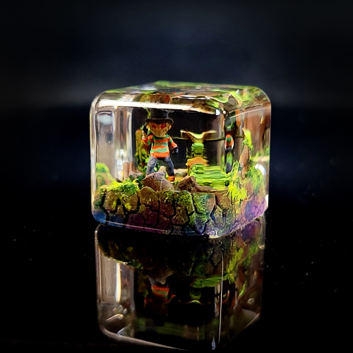 Freddy krueder keycap , nút bàn phím cơ nhân vật phim sát nhân trong mộng , keycap resin , artisan keycap