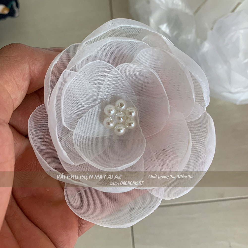 Hoa Cài Áo Vải Voan