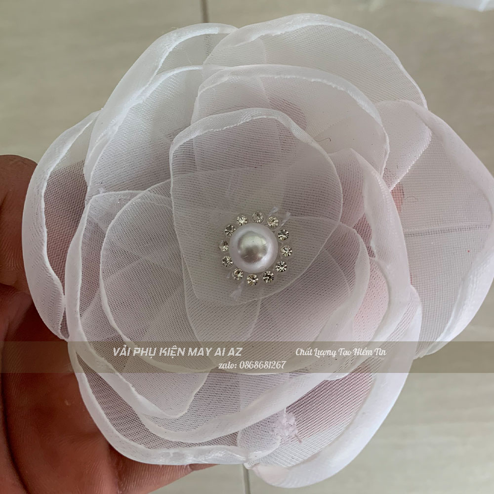 Hoa Cài Áo Vải Voan