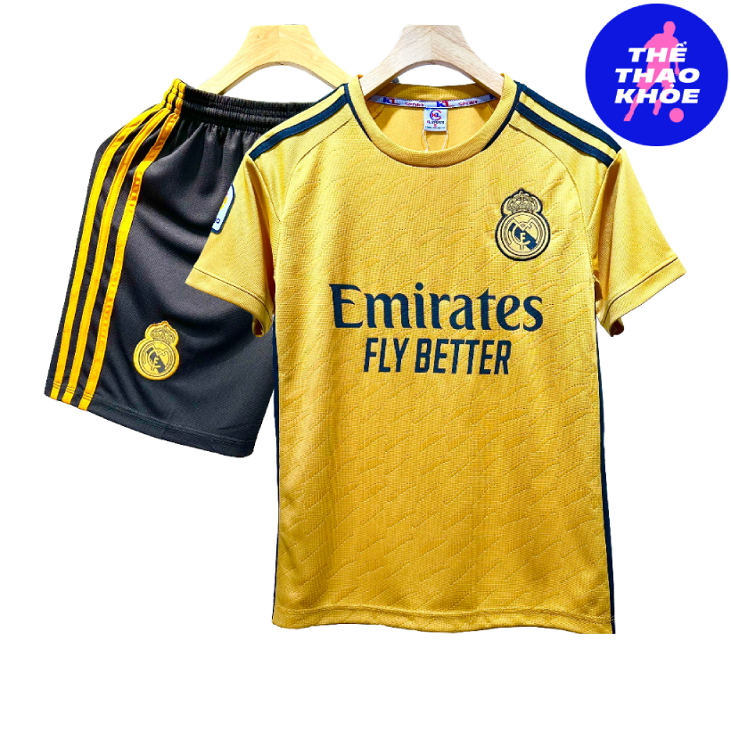 Quần Áo Bóng Đá, Đồ Đá Banh Ronaldo CLB Real Vàng + Đen 2024 - Vải Mè Cao Cấp - Không Nhăn Không Xù Lông
