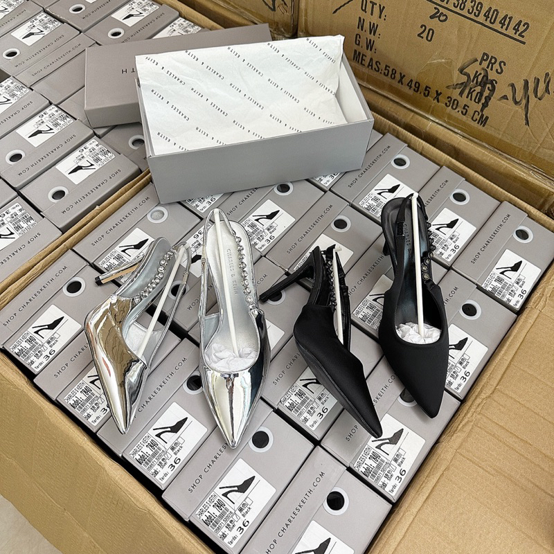 GIÀY CNK CAO GÓT MŨI NHỌN QUAI ĐÁ