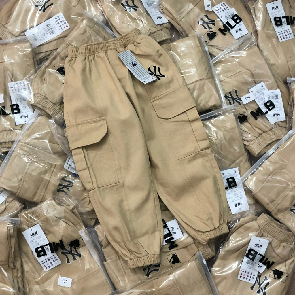Quần joger kaki túi hộp Mlb cho bé trai dòng đại size từ 20-45 cân