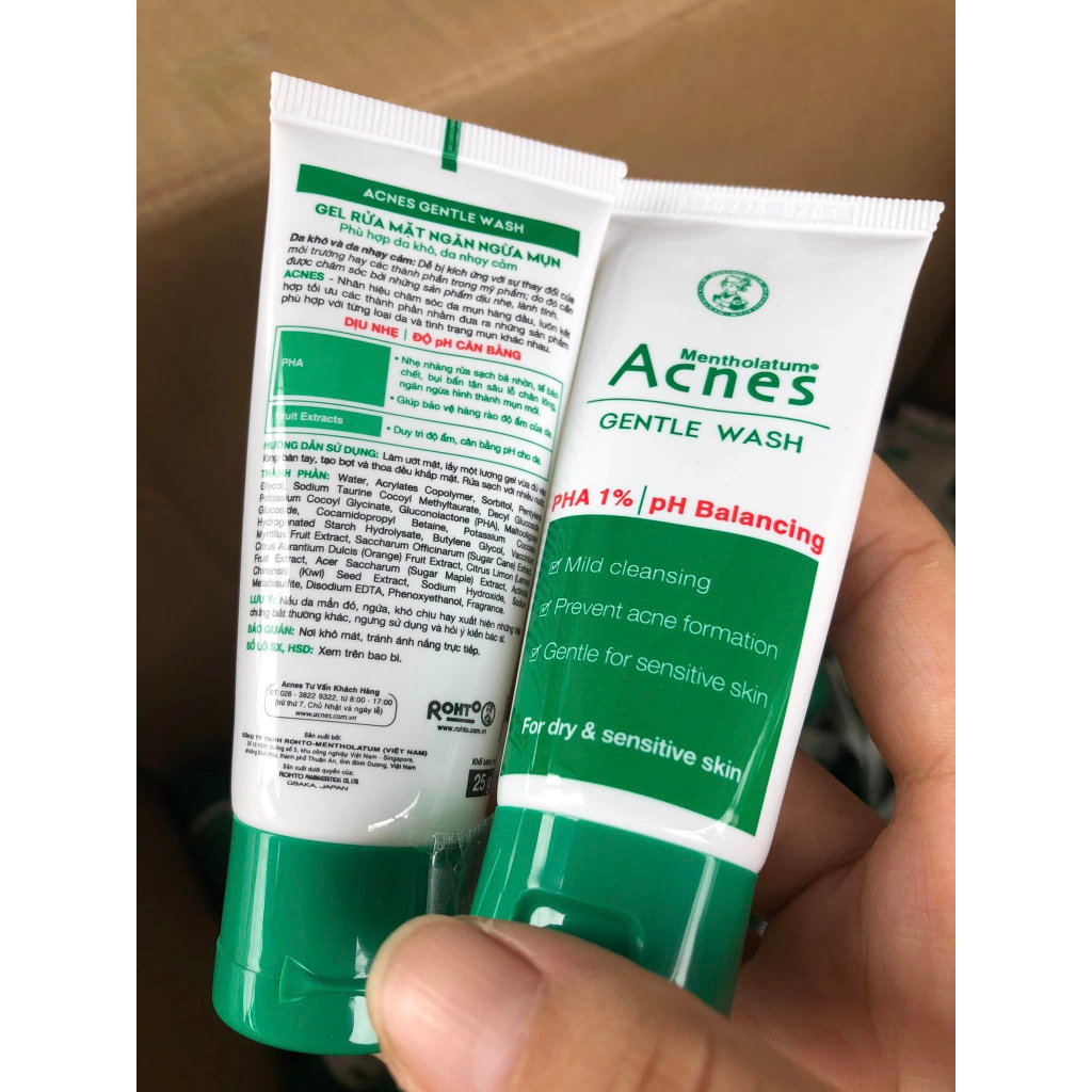 Sữa rửa mặt Acnes 25g
