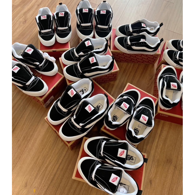 Giày Sneaker Vans Knu Skool Shoes True White Black VN0009QC6BT màu Trắng Đen | PiuPiu Authentic
