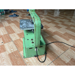 Cưa lọng chỉ  xài điện 100 volt