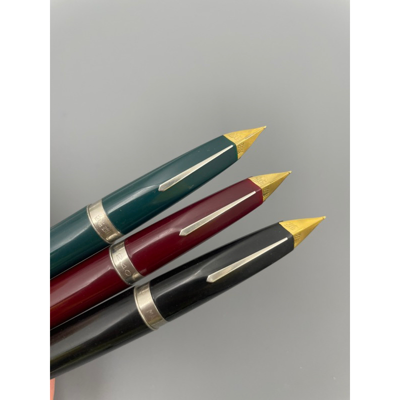 Bút máy cổ Hero 240