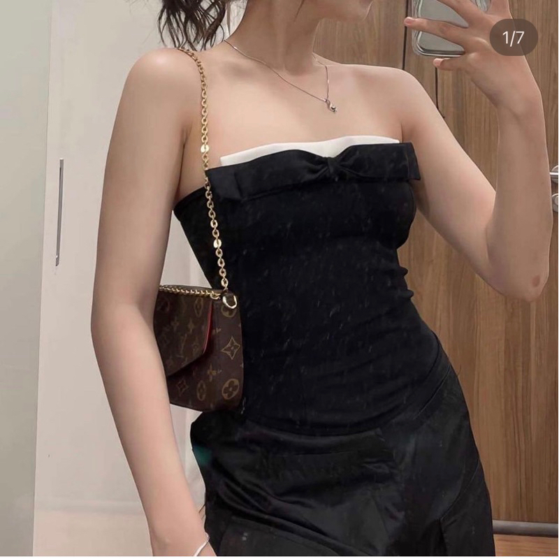 Áo corset đính nơ sang trọng giống Jennie Blackpink