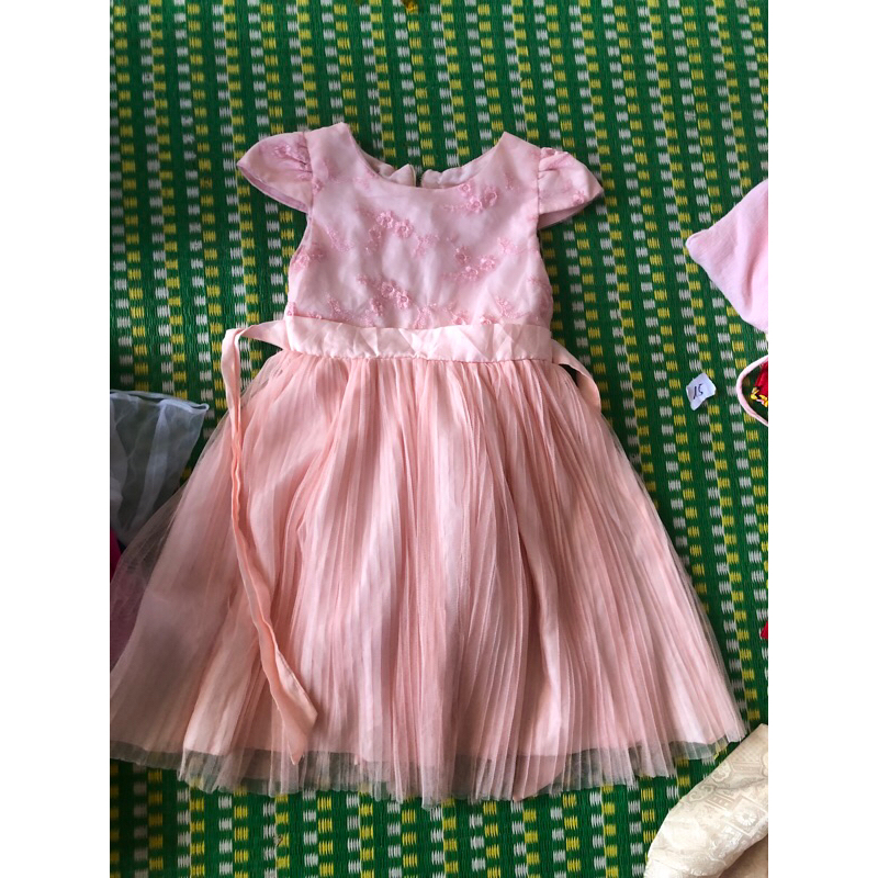 Váy công chúa cho bé