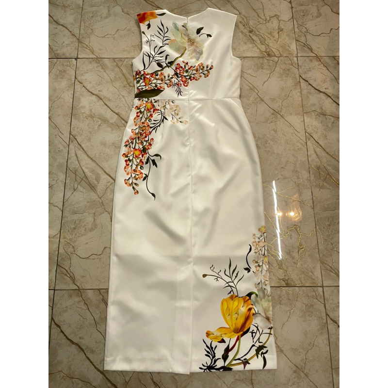 Đầm Ted dáng bút chì siêu sang