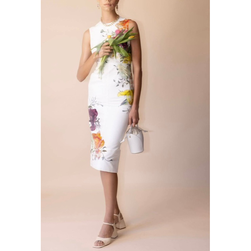 Đầm Ted dáng bút chì siêu sang