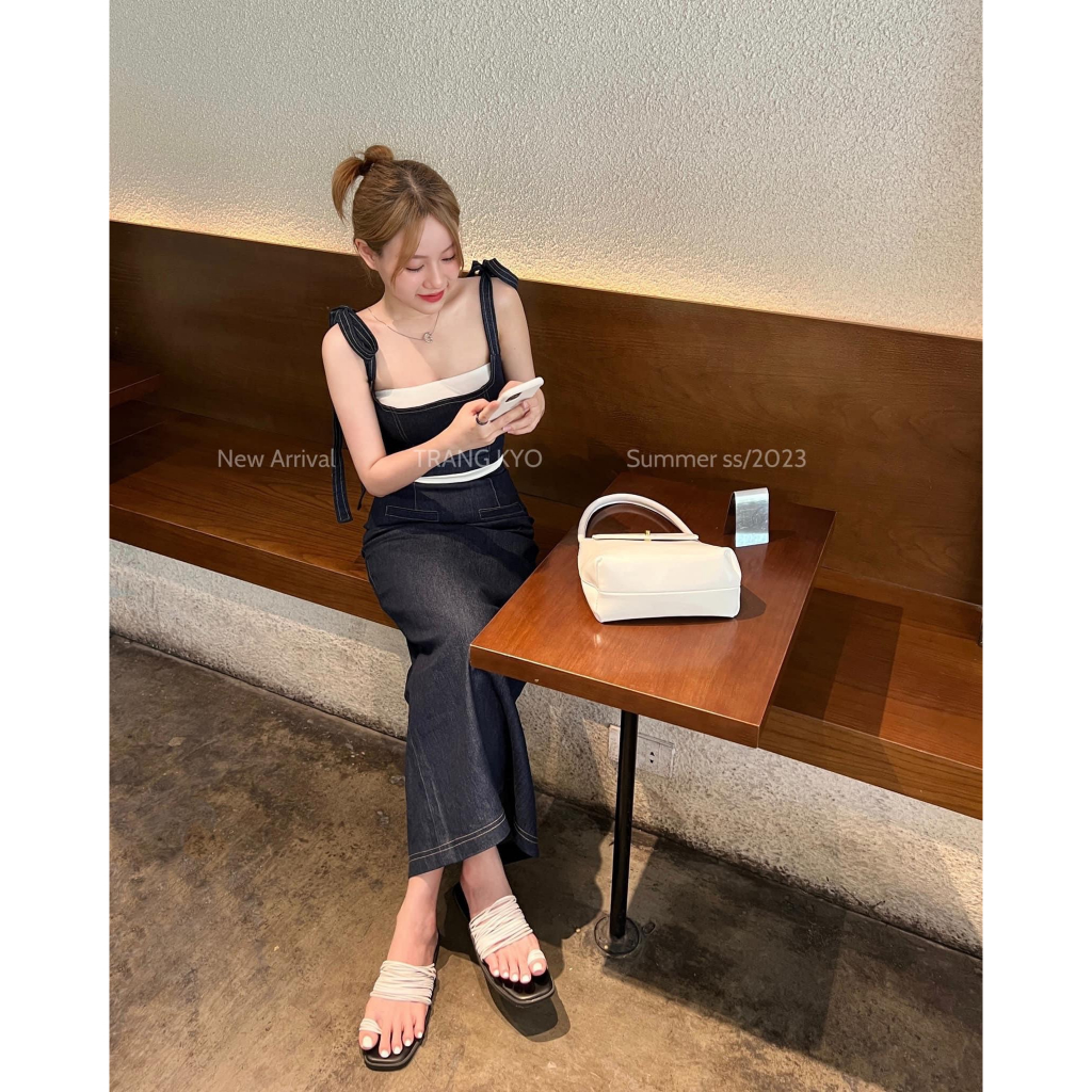 Set ÁO hai dây thắt nơ vai phối bèo kèm Chân Váy DENIM dáng dài