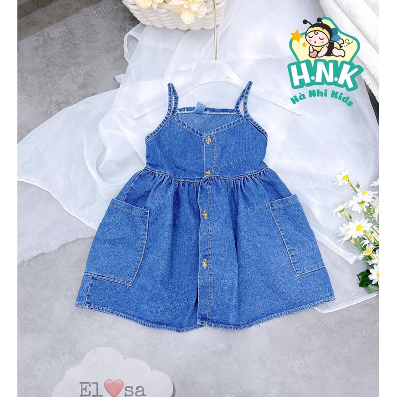 Váy jeans hai dây cho bé gái dáng suông dài form rộng phối nút cài dọc xinh xắn