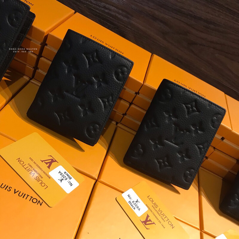 VÍ NAM LV VÂN HOA DÁNG ĐỨNG HÀNG FULL BOX