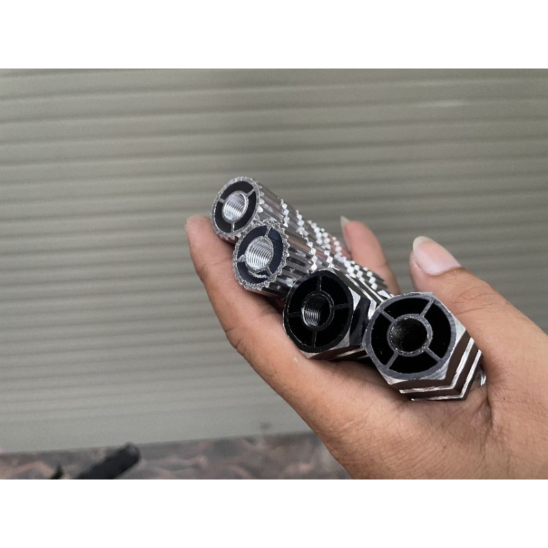 Để chân Xe Đạp Nhôm XDV | Loại Vặn Trục