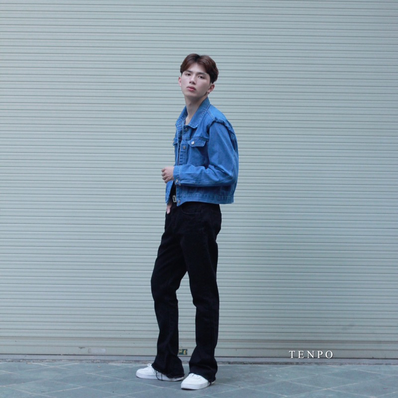 Áo Khoác Denim TENPO Form Crop có đệm vai AK03