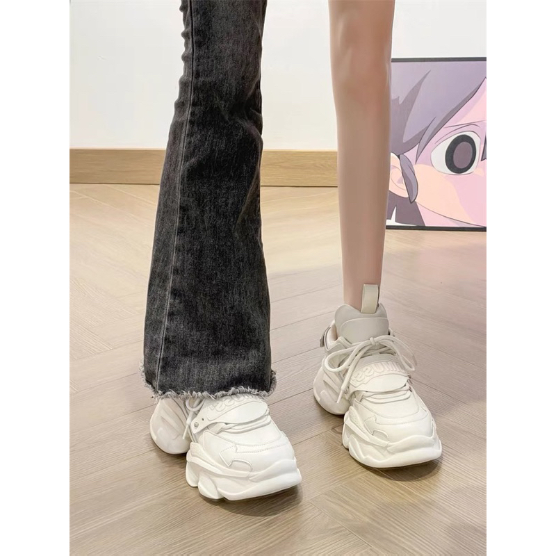 Giày thể thao sneaker nữ độn đế mũi tròn hàng quảng châu hottrend