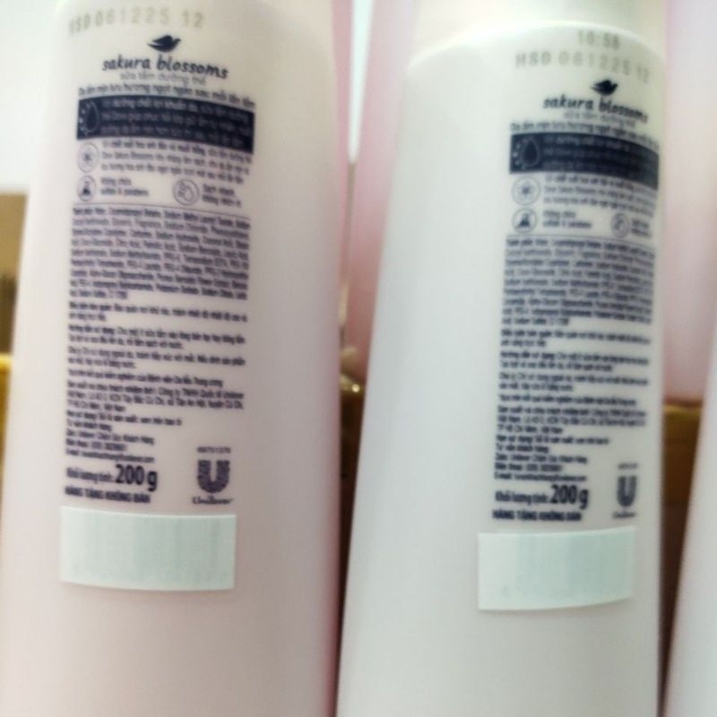 Sữa tắm dove Sakura 200g