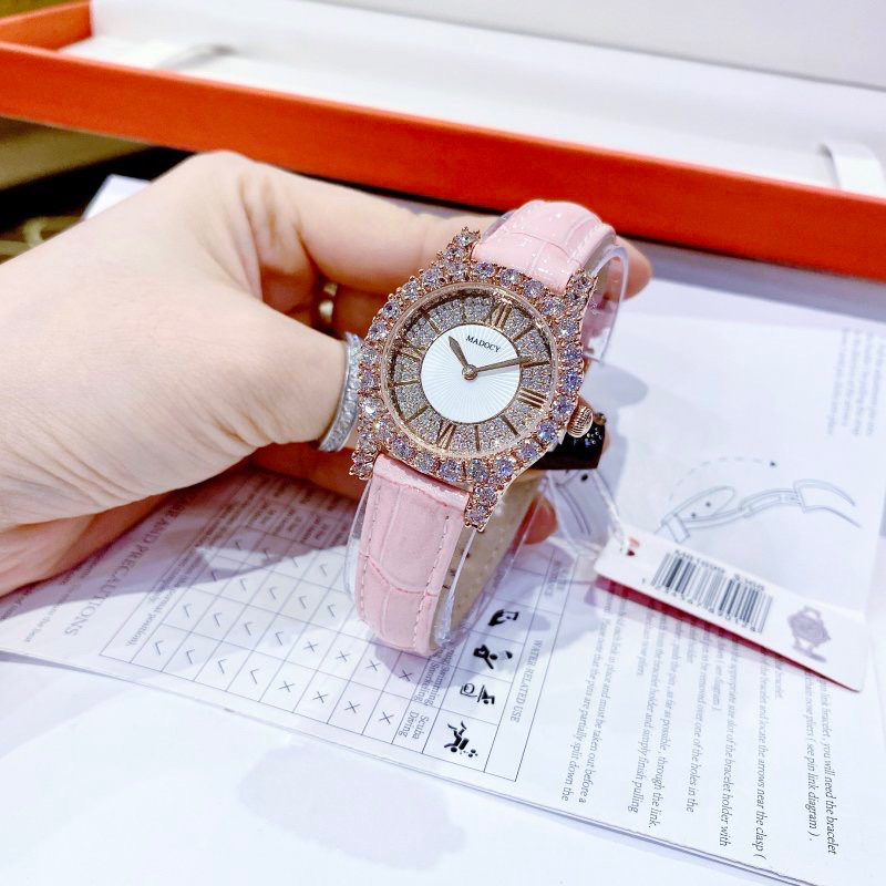 Đồng hồ nữ Madocy 81699  mặt tròn đính đá dây da chính hãng