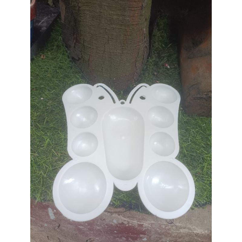 Khay pha màu tô tượng - vỉ hình con bướm kute