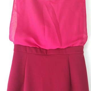 Đầm đỏ Size M mới trên 90%