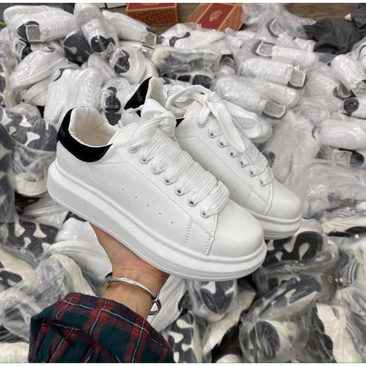 Giày thể thao mc trắng gót đen full box bill