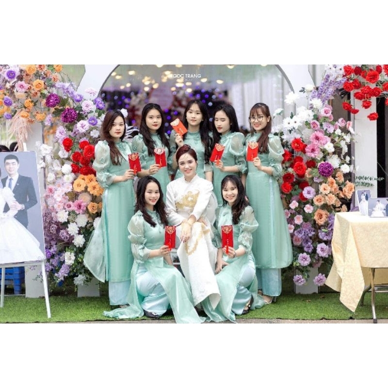 Cho thuê áo dài bưng quả chỉ 90k