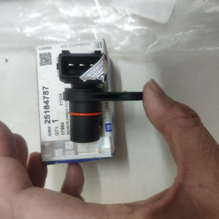 Cảm biến trục cam matiz 4, spark m300, spark 2012-2018 chính hãng gm 25184787