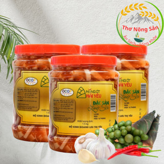 Măng Ngâm Ớt Và Mắc Mật (Lọ 1,5Kg)