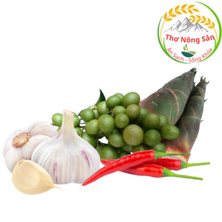Măng Ngâm Ớt Và Mắc Mật (Lọ 1,5Kg)