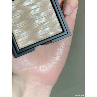 Phấn Bắt Sáng Siêu Mịn Clio Prism Air Highlighter