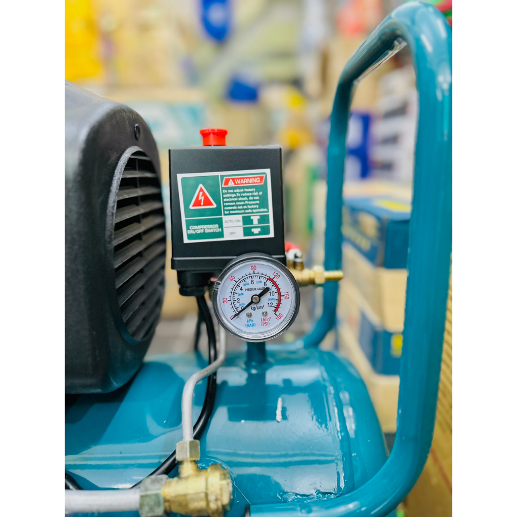 Máy nén khí TOTAL TC1202411T 24L  2.0HP