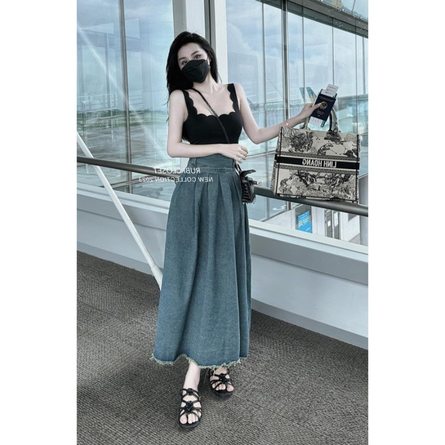 Áo 2 dây bản to viền lượn sóng trắng, đen thời trang nữ Alora