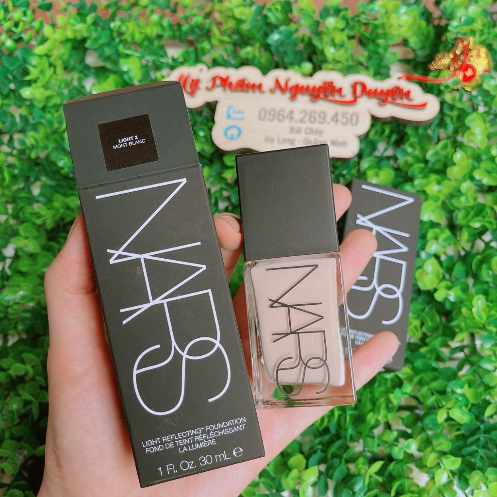 Kem nền Nars Sheer Glow Foundation 30ml
