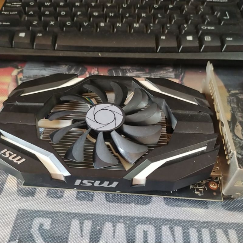 Card đồ hoạ MSI RX460 4GB qua sử dụng. Vga MSI RX460 4GB chơi game ngon lành