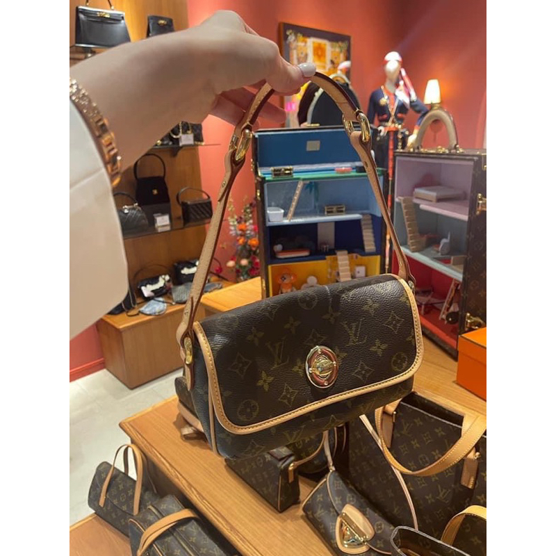 LV VINTAGE SP 2BOX VIP NAM CHÂM