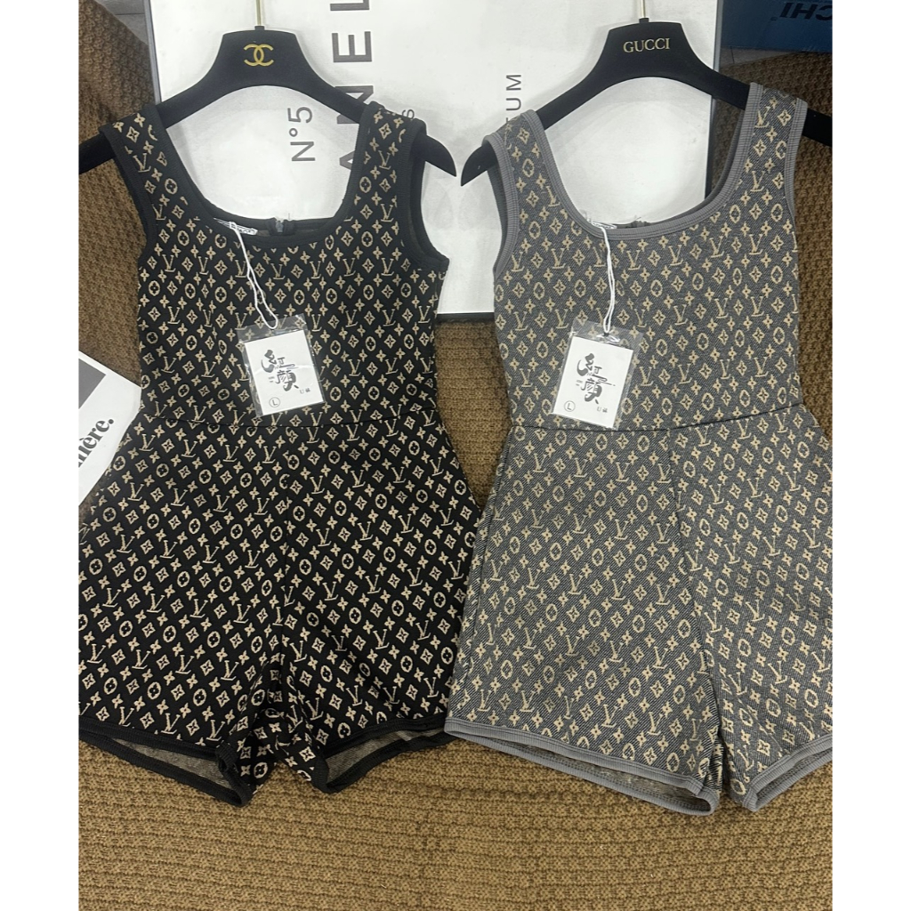 Váy xòe 2 tầng đính nơ phong cách tiểu thư sang chảnh V045