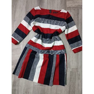 đầm thanh lý 15k size L tay hơi nhỏ