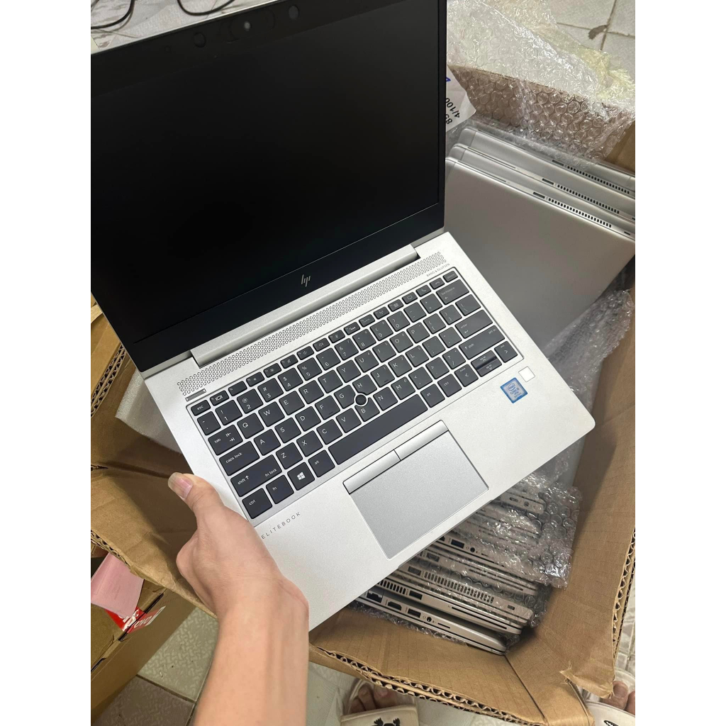 Laptop HP Elitebook 830 G5 Core i7- 8650U /Ram 16Gb/SSD 256Gb/Vỏ Nhôm/Mỏng Nhẹ Đẹp Keng  99%