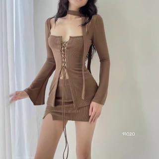 SET ÁO CỔ U TAY DÀI ĐAN DÂY PHỐI CHÂN VÁY NGẮN ÔM BODY