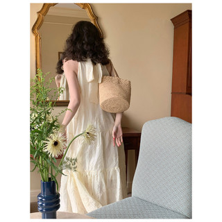 Váy mc be vàng cổ yếm dáng maxi xoè basic