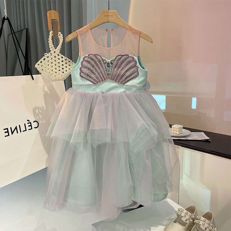 Váy xanh min công chúa