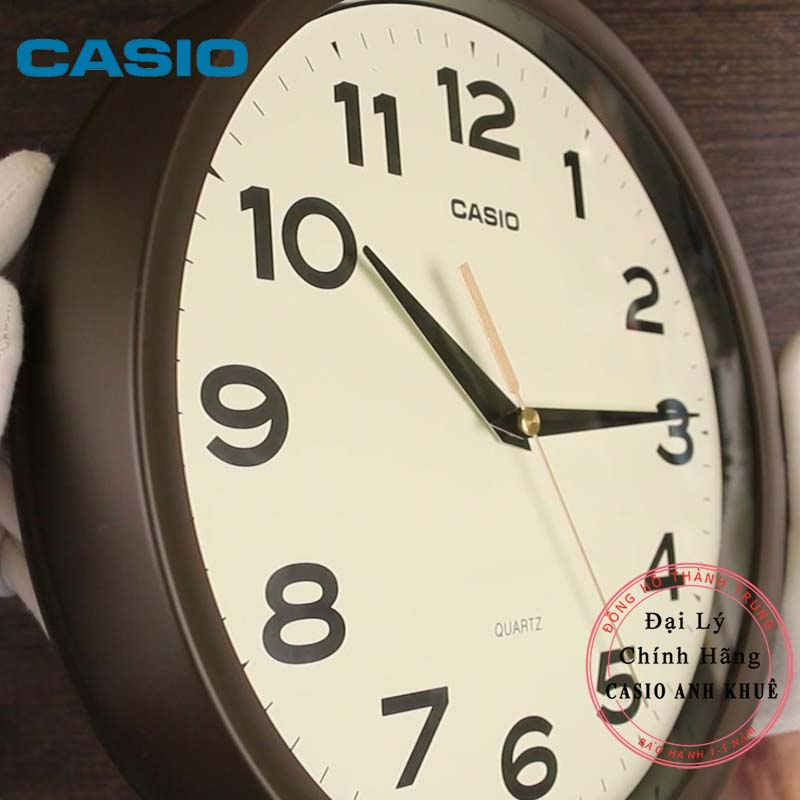 Đồng hồ treo tường Casio IQ-151-5DF vỏ nâu ( đường kính 25cm)