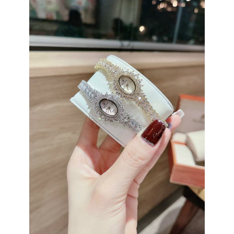 Đồng hồ Royal Crown 2527