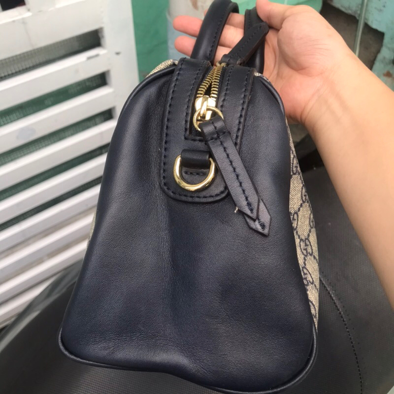 Túi trống gc s25 màu xanh hàng si tuyển tình trạng 90%