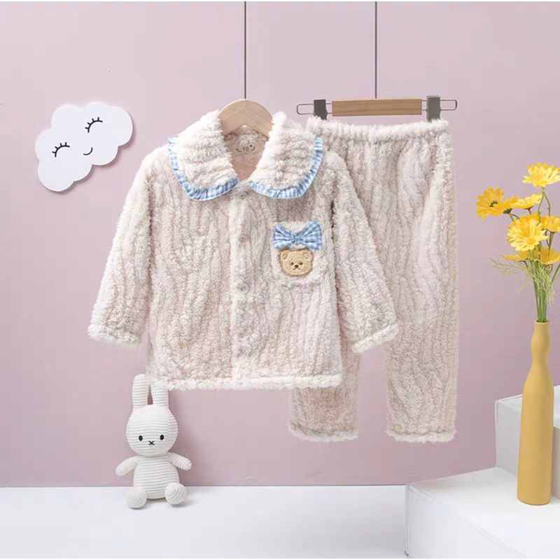 Bộ Đồ Nỉ Lông Thu Đông Siêu Dễ Thương Và Ấm Cho Bé Gái