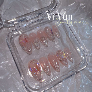 Nail box thiết kế hồng thạch