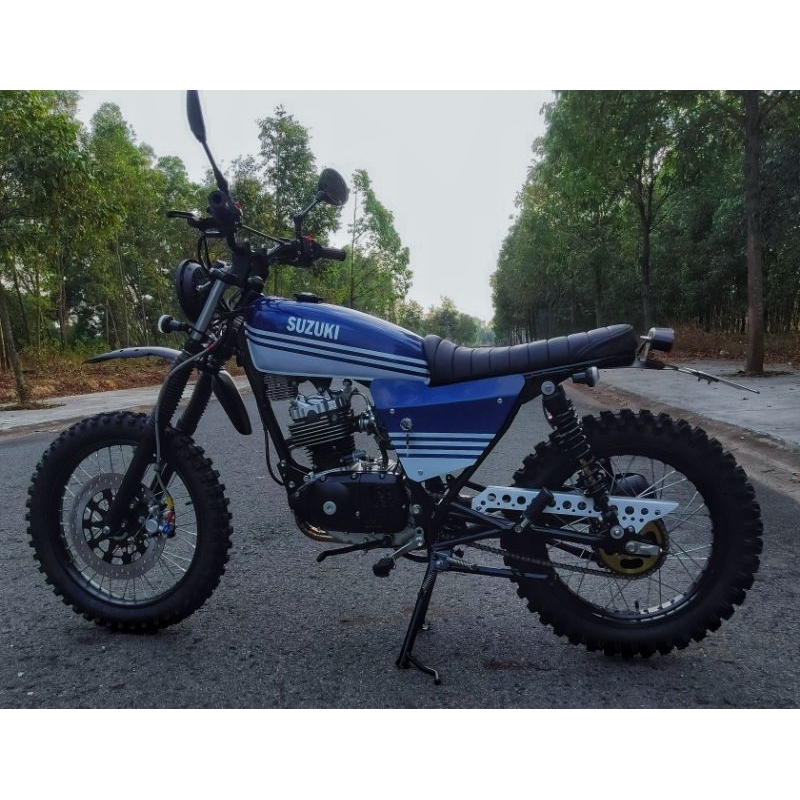 Ghi đông tracker, cào cào