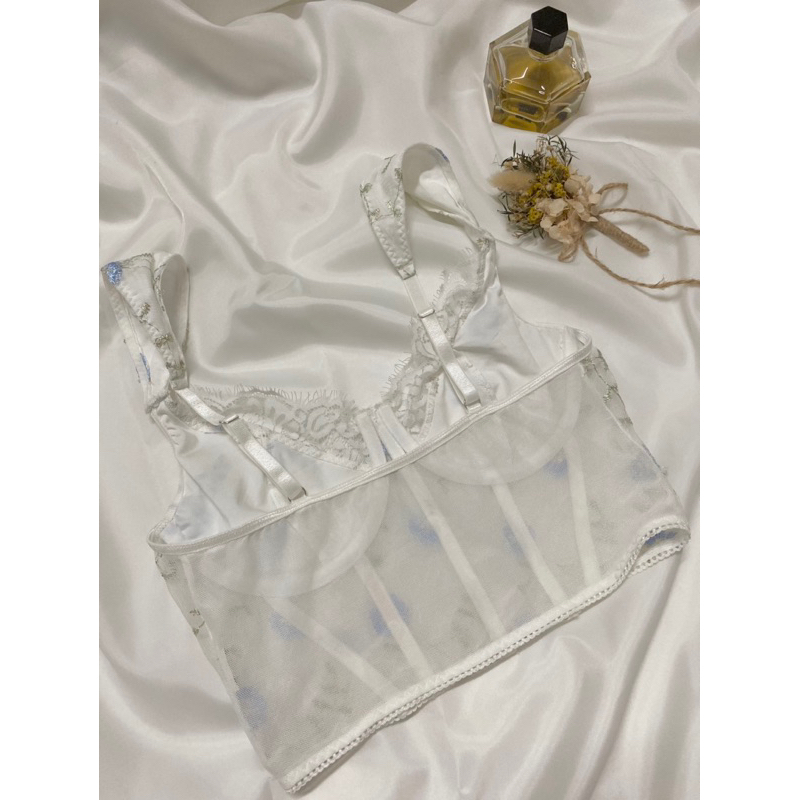 Áo corset ren hoa xanh baby blue 2hand
