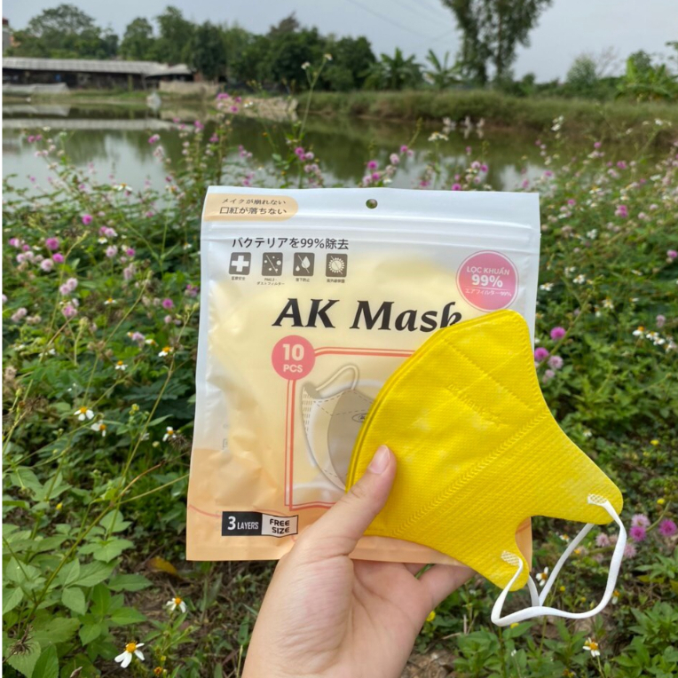 Chiếc Khẩu Trang 5D AK Phạm Thoại - Khẩu Trang 3 Lớp Nhiều Màu