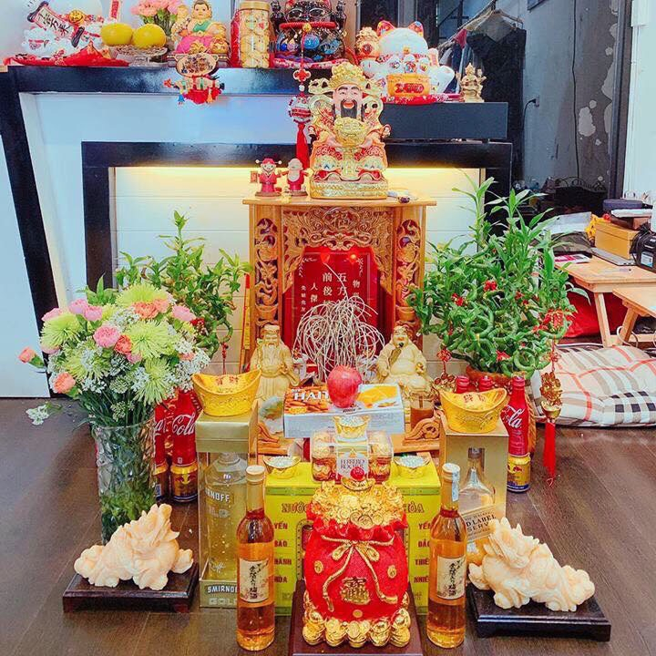 Nước lau bàn thờ, ông địa chiêu tài khai trương, tinh chất quế và thảo mộc giúp tẩy quế - chai 500ml - Date mới 36 tháng